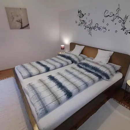 Gassner Apartment *